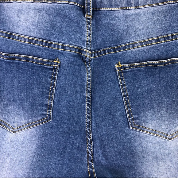 Between Us Distressed Light Wash Blue Jeans Size 18 - Picture 7 of 13